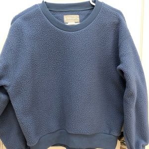 Everlane ReNew Fleece sweatshirt